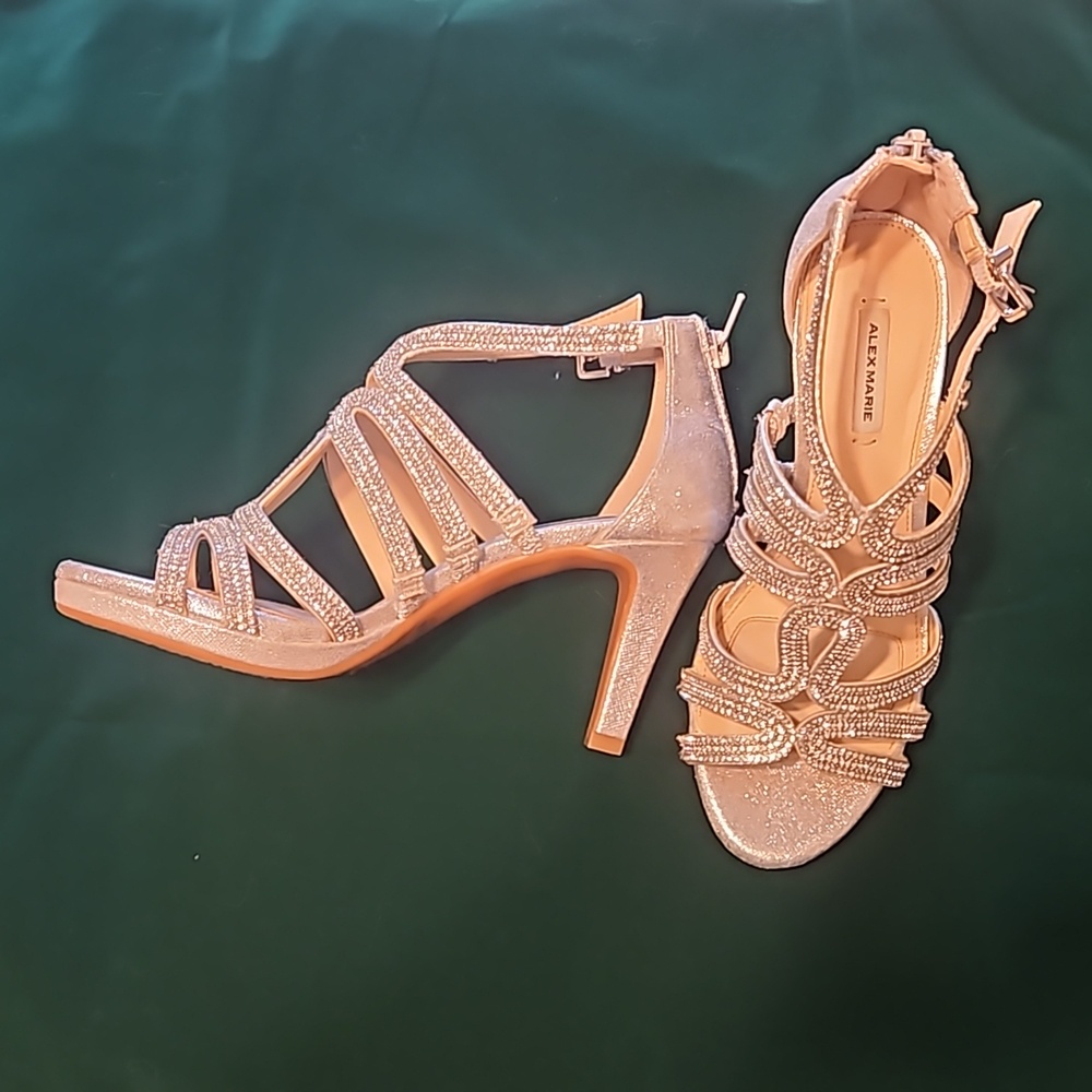 Ladies heels